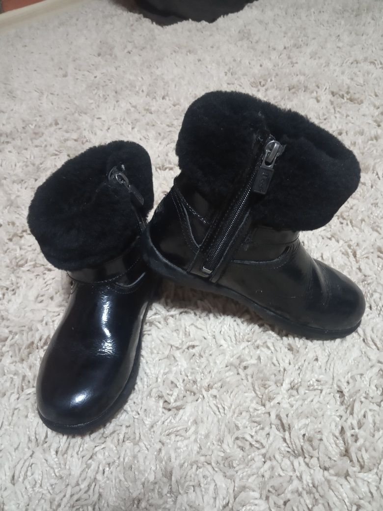 Сапожки,ботинки UGG