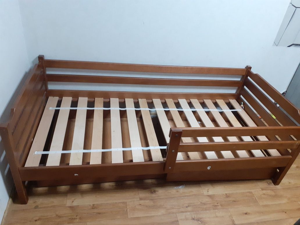 Ліжко дитяче 190×90