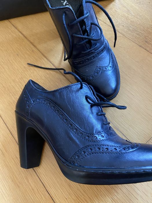 Sapato c compensado, classico, marca Exe 37, azul esc novos