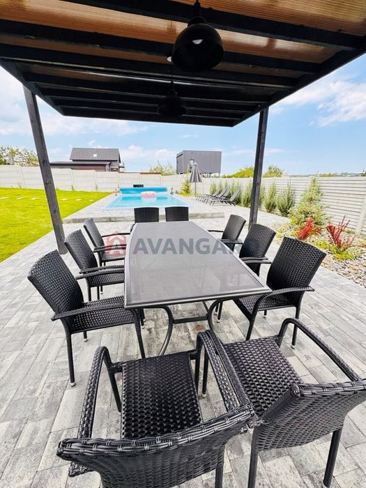 Продам КРАСИВЫЙ МЕДИЙНЫЙ бизнес.Окупаемость 4 года 110000$