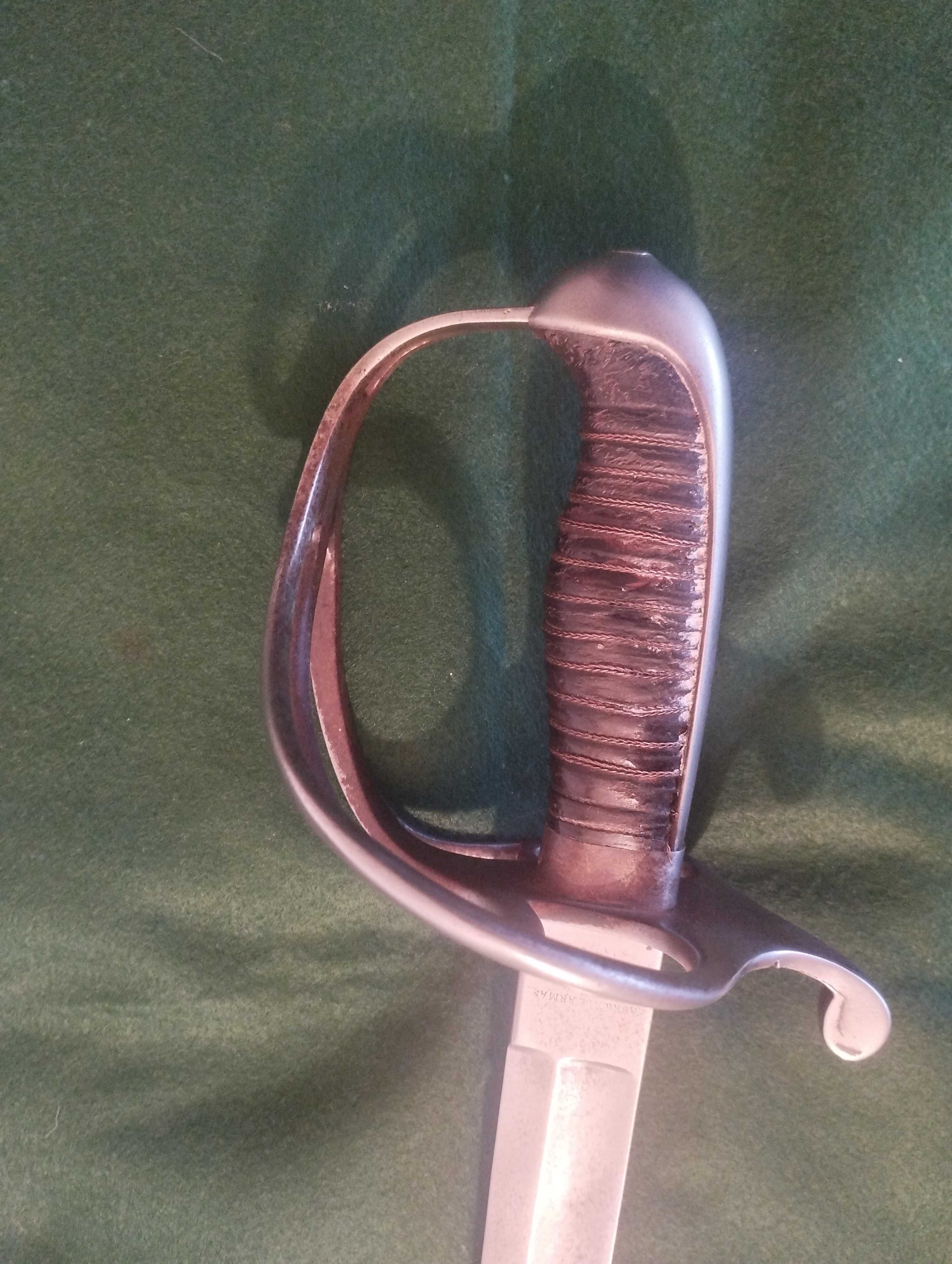 Sabre de Oficial de Cavalaria Modelo 1898 W.R. KIRSHBAUM em Solingen