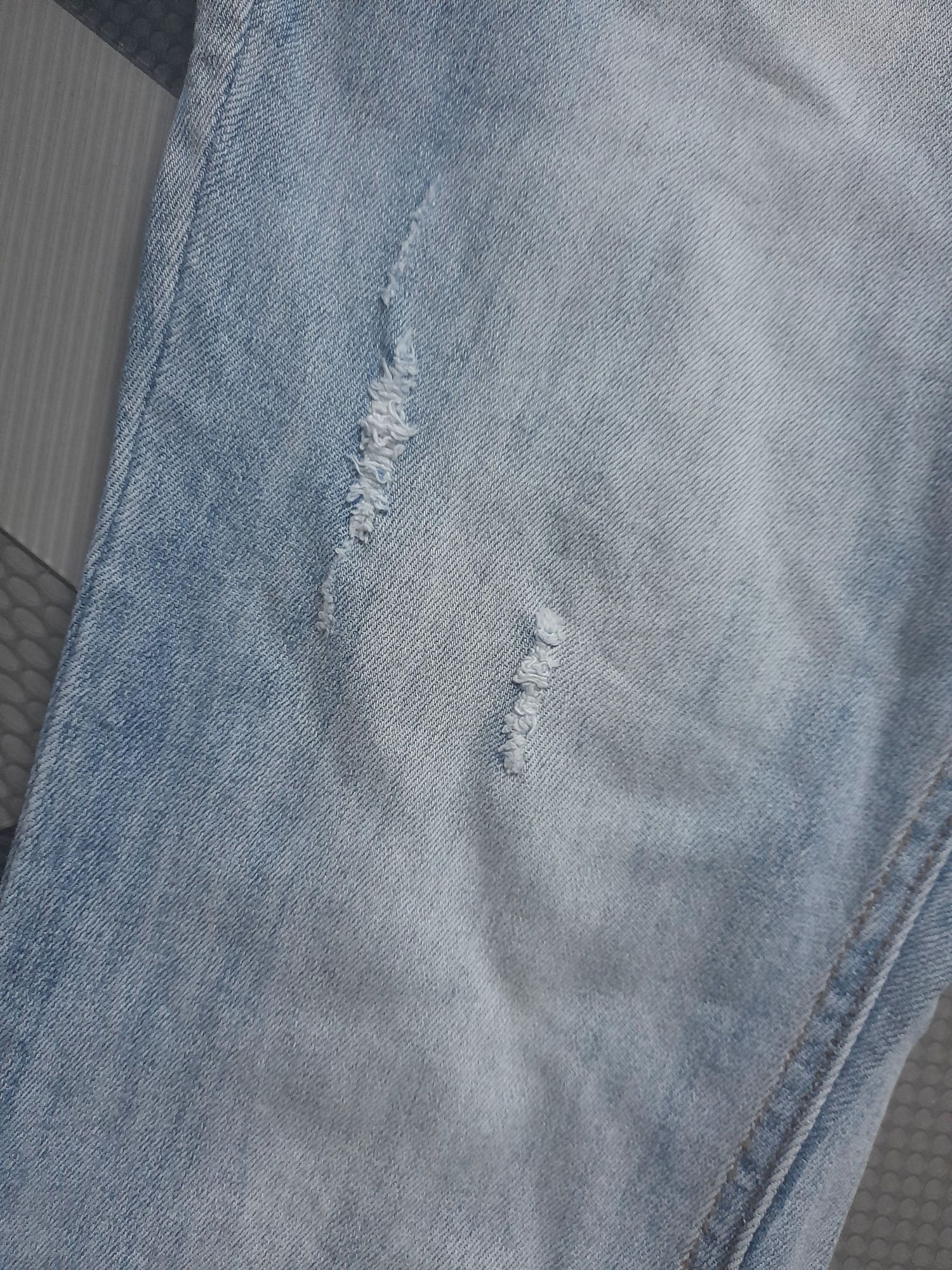 Spodnie jeans kwiaty roz L/xl