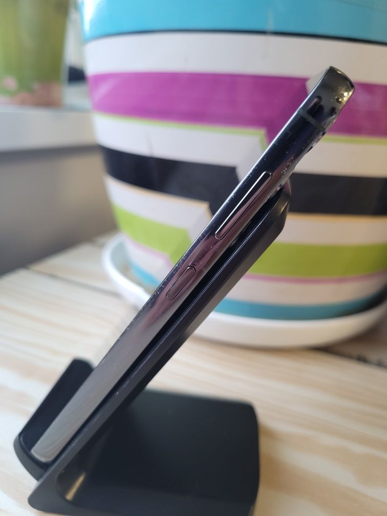 Samsung S23 8/128