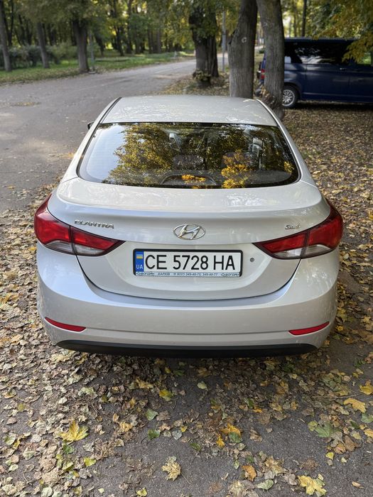 Hyundai  Elantra GLS