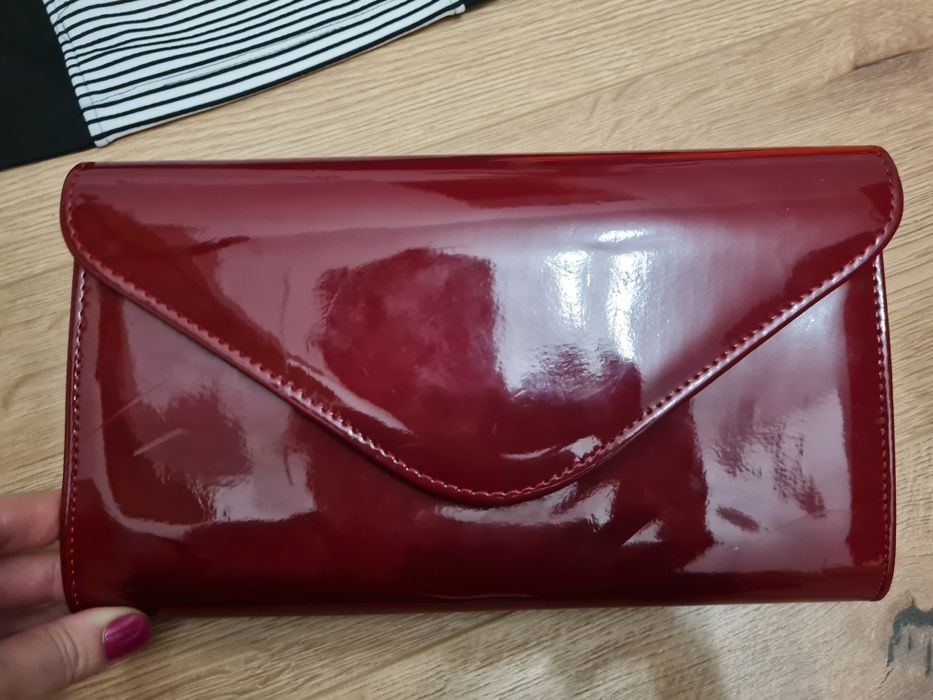 Elegancka torebka bordo