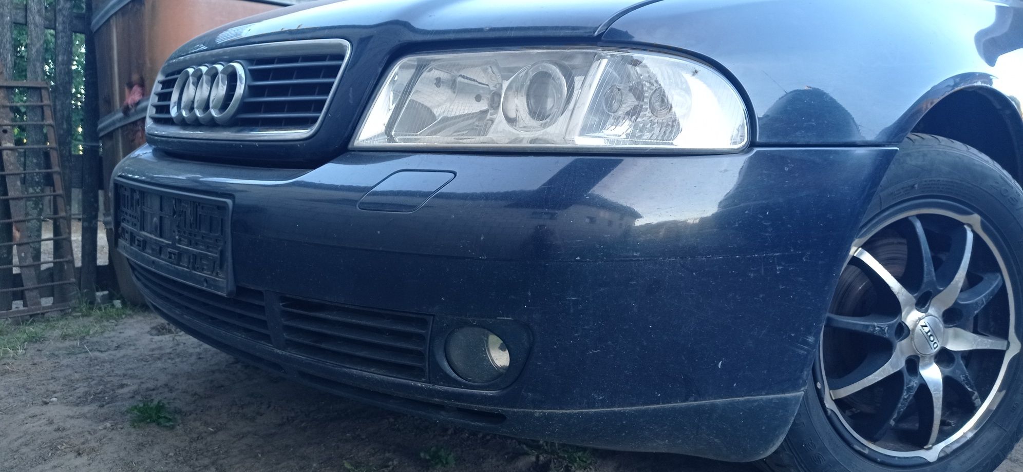 Audi a4 b5 zderzak maska pas