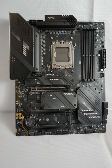 Материнська плата MSI MAG X670E TOMAHAWK