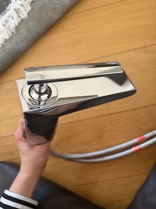 Zestaw Baterii z glowicami GROHE umywalkowa i wannowa ścienna