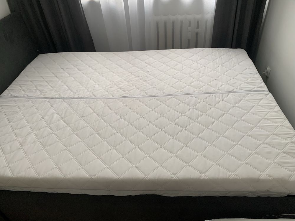 Materac piankowy  140/200