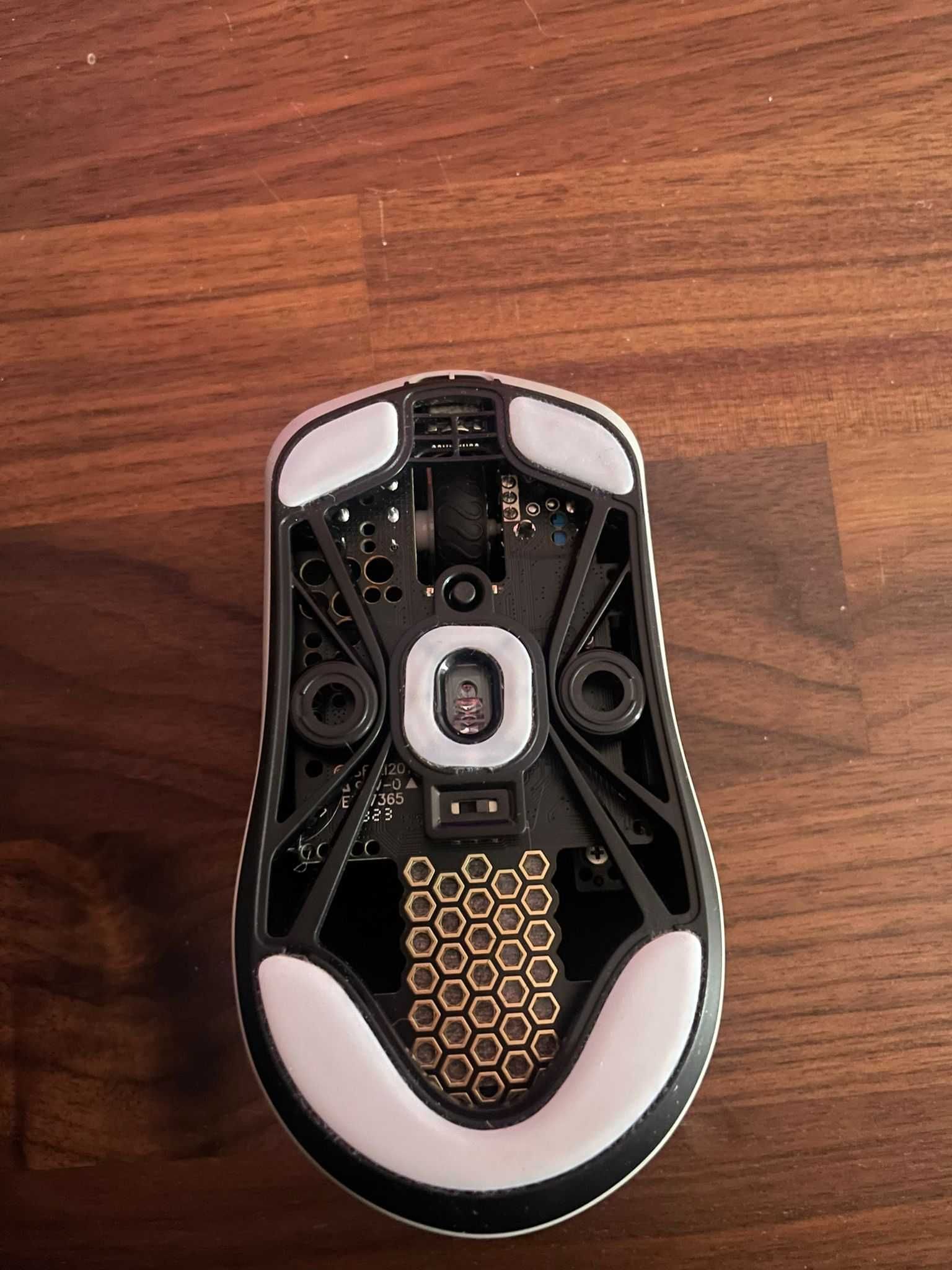 MAYA Wireless Superlight Gaming Mouse - Cloud Grey