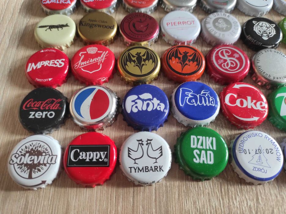Zestaw 51 Kapsle Niepiwne Polskie i Zagraniczne