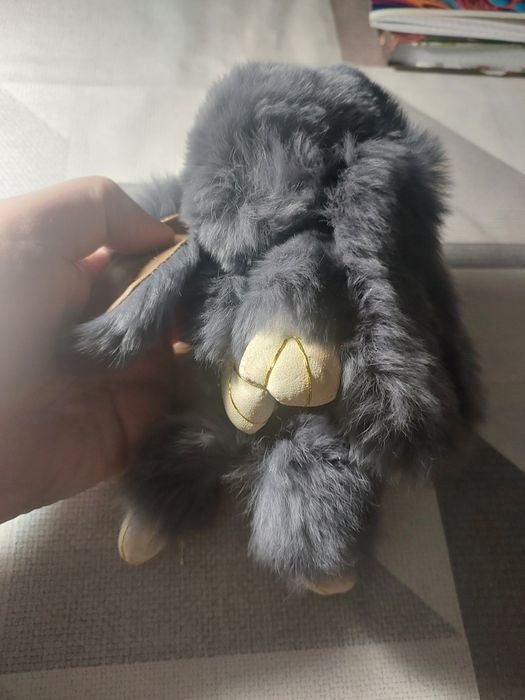 Іграшка. Брелок. Сірий зайчик.