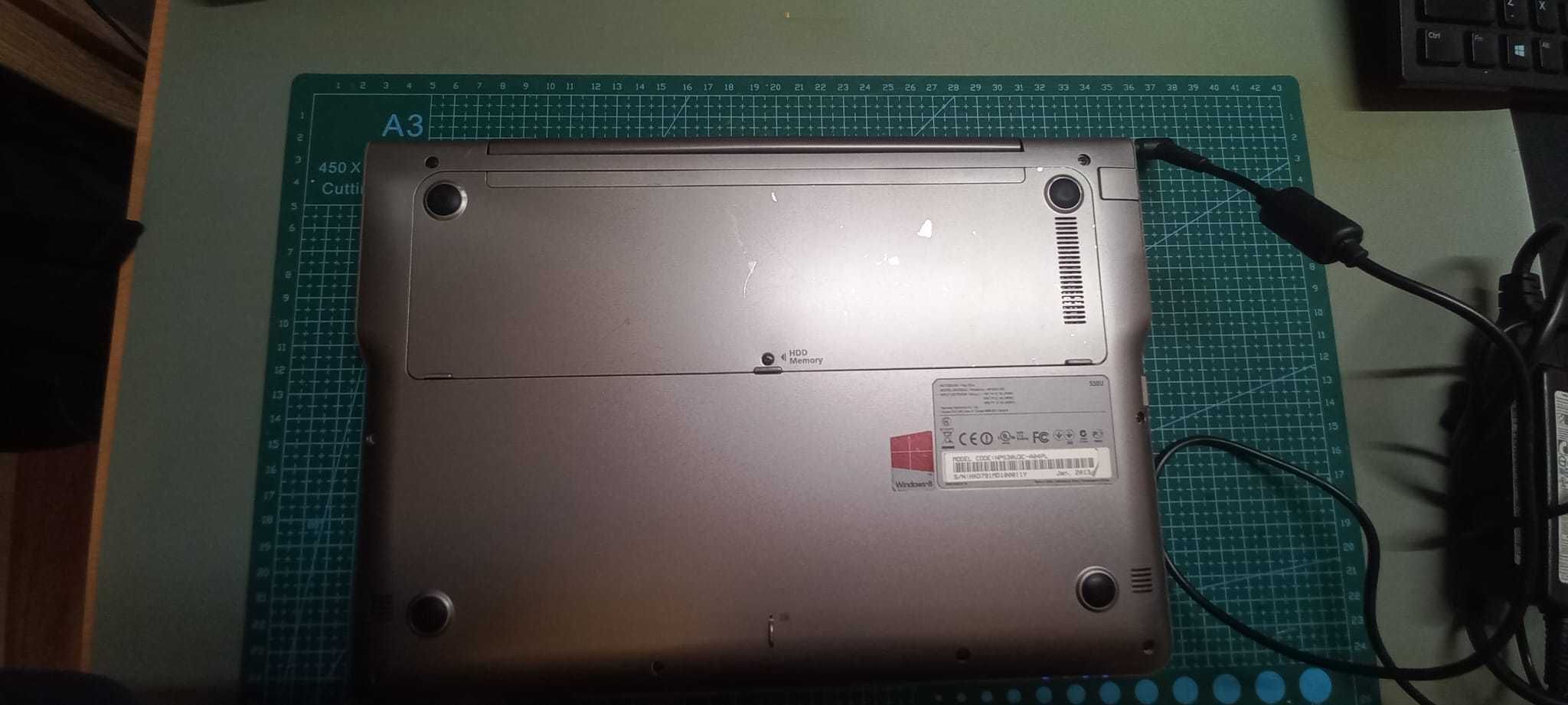 Laptop Samsung 530U 13,3"