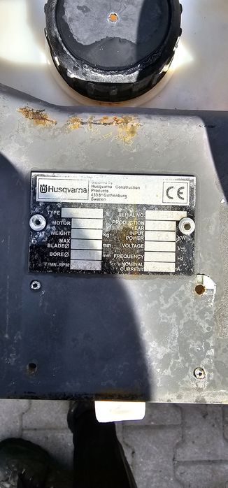 Piła do asfaltu piła do betnu Husqvarna FS400LV  Piła jezdna