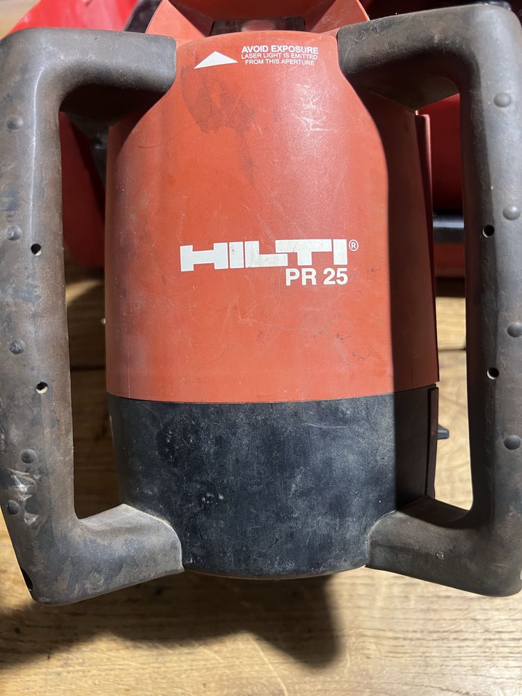 Hilti PR 25 laser zestaw z walizką