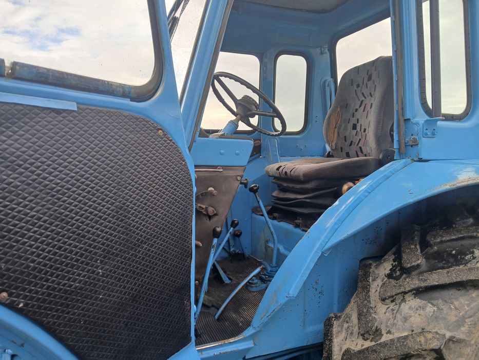 Продається трактор мтз 80