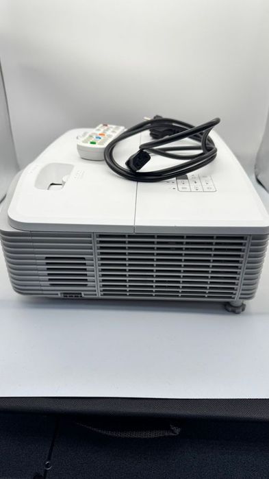 Проектор Optoma eh504