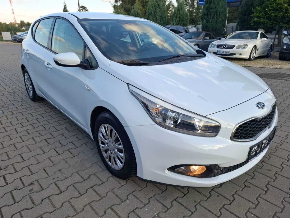 Kia Ceed 1.4B! Niski przebieg! 1-Właściciel!
