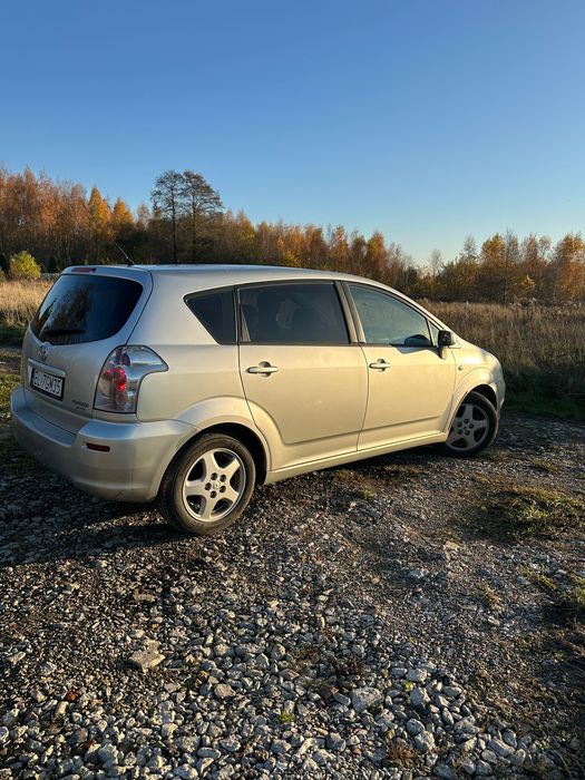 Toyota corolla verso  1.8 benzyna