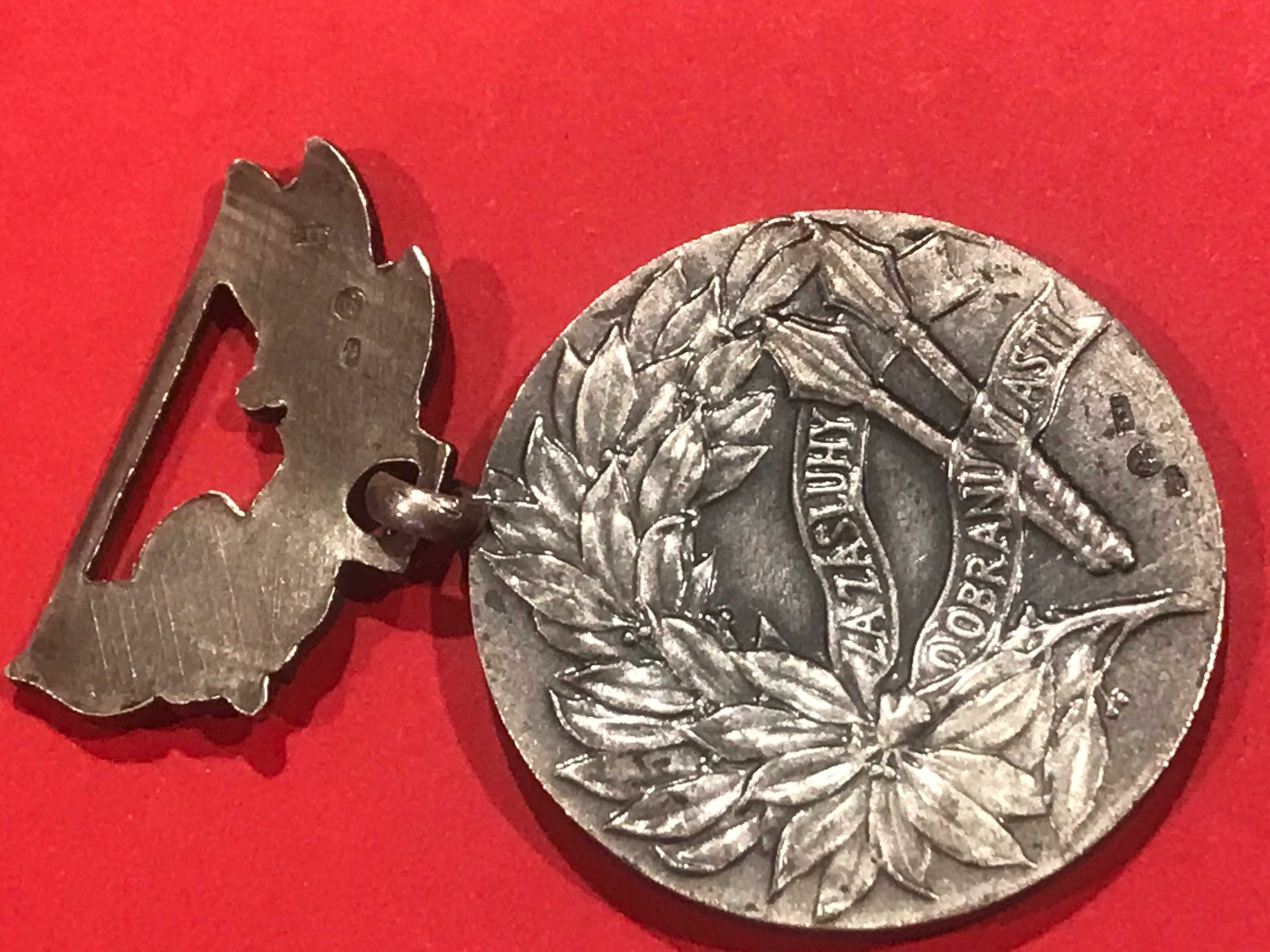 Medal Czechosłowacja Za Zasługi w Obronie Ojczyzny próba 925