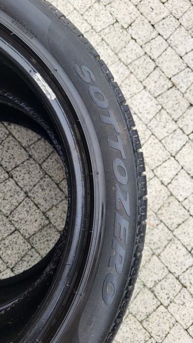 2szt 275/40 19 Pirelli Sottozero Winter 240