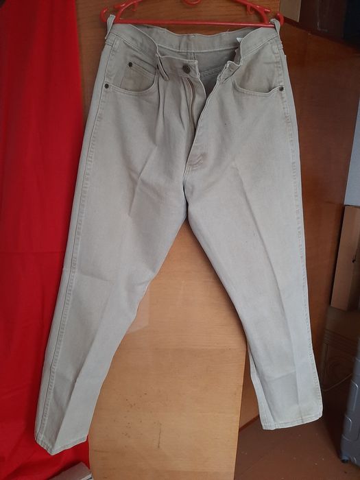 Классические джинсы Wrangler.