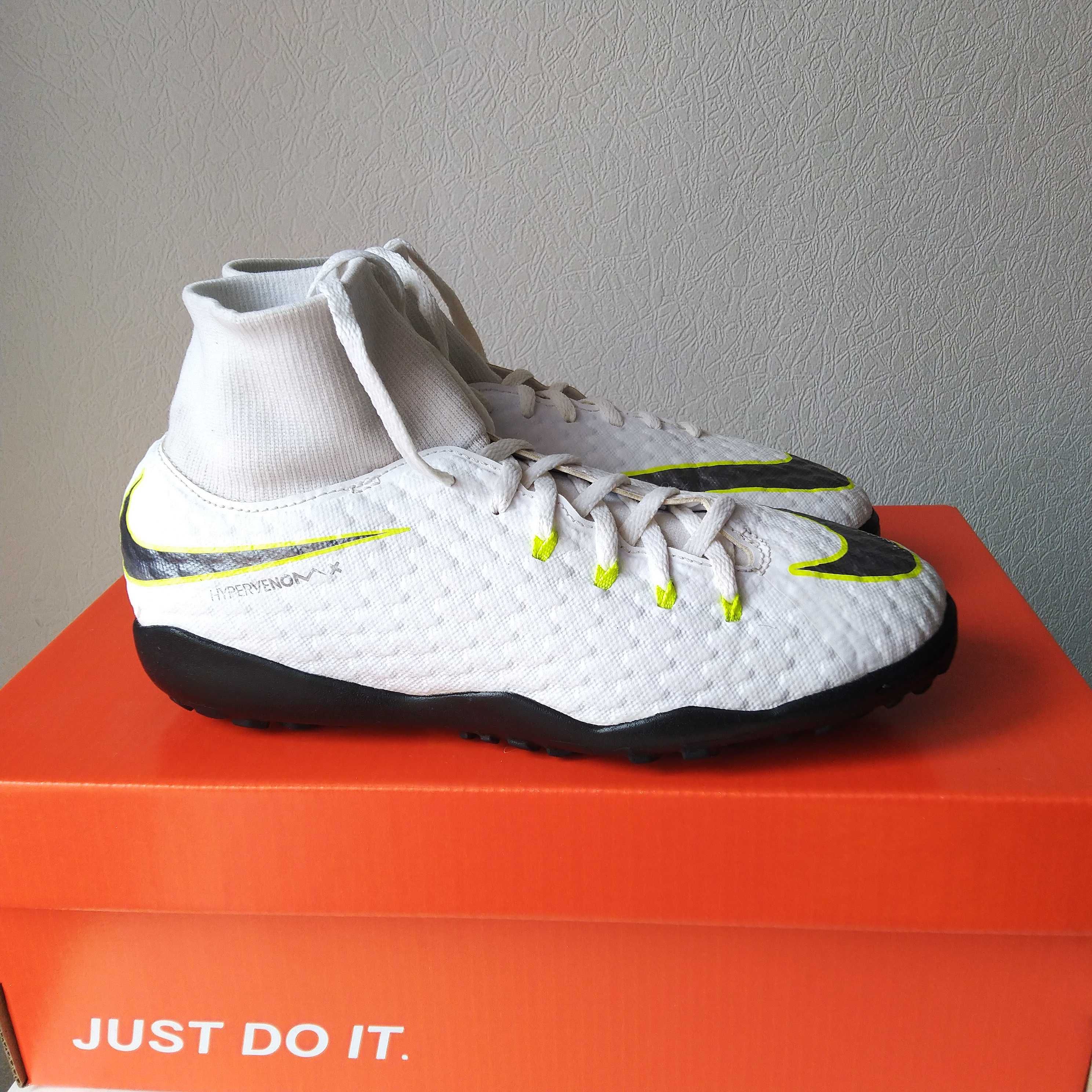 Сороконожки 35 - 36 Nike Hypervenom PhantomX 3. бутси/кросівки