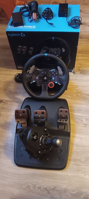 Kierownica Logitech G29 + Shifter + Stojak + Shifter SKRS MAN