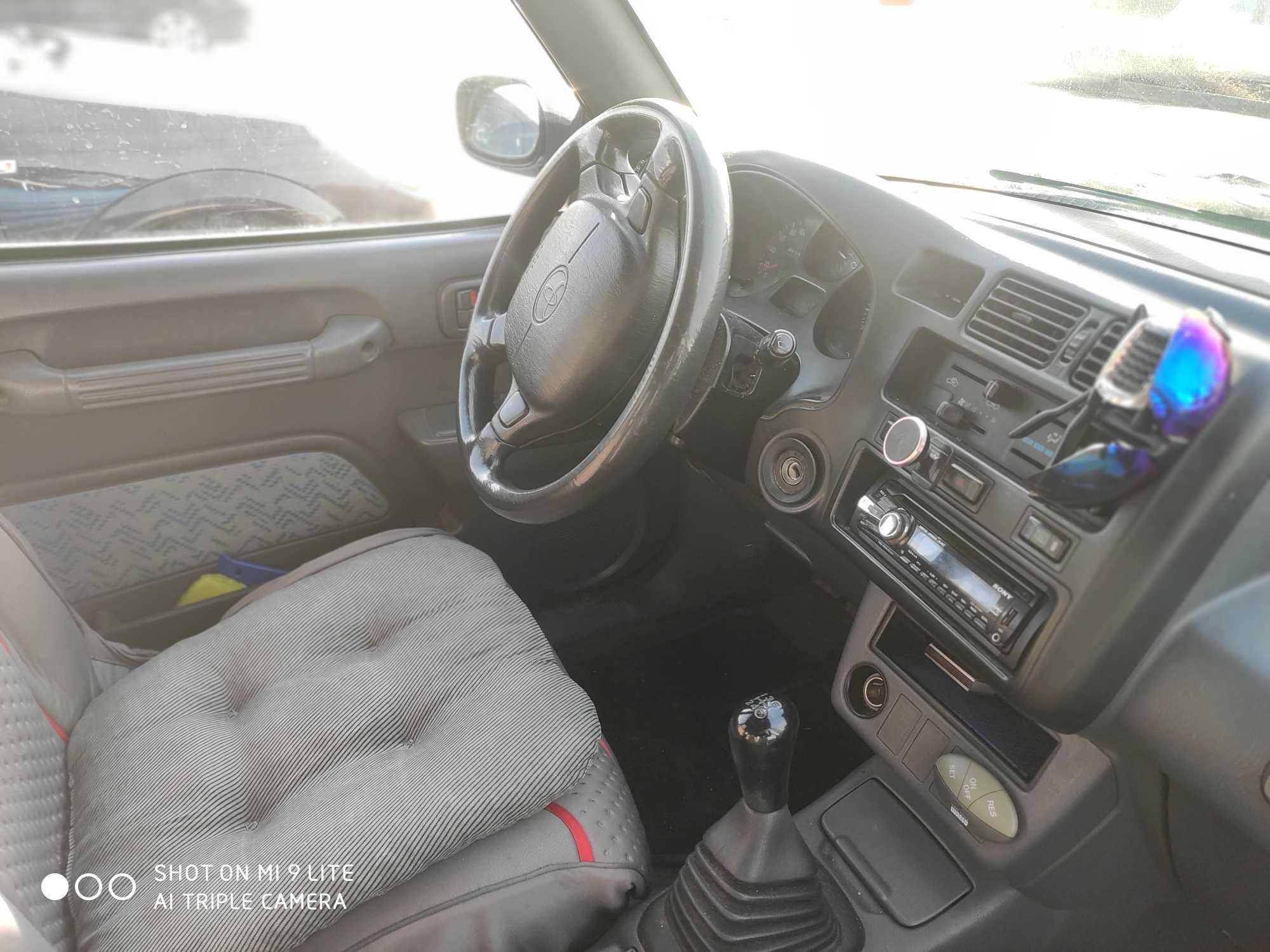 Samochód  Toyota RAV 4