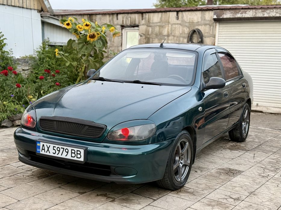 Daewoo Lanos 2.5 V6 Opel x25xe