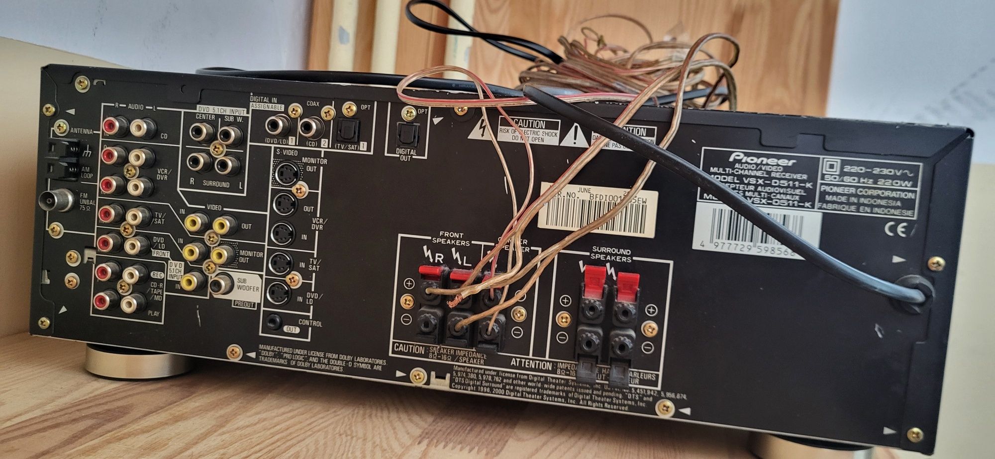 Zestaw kina domowego wzmacniacz Pioneer + zestaw kolumn M-Audio