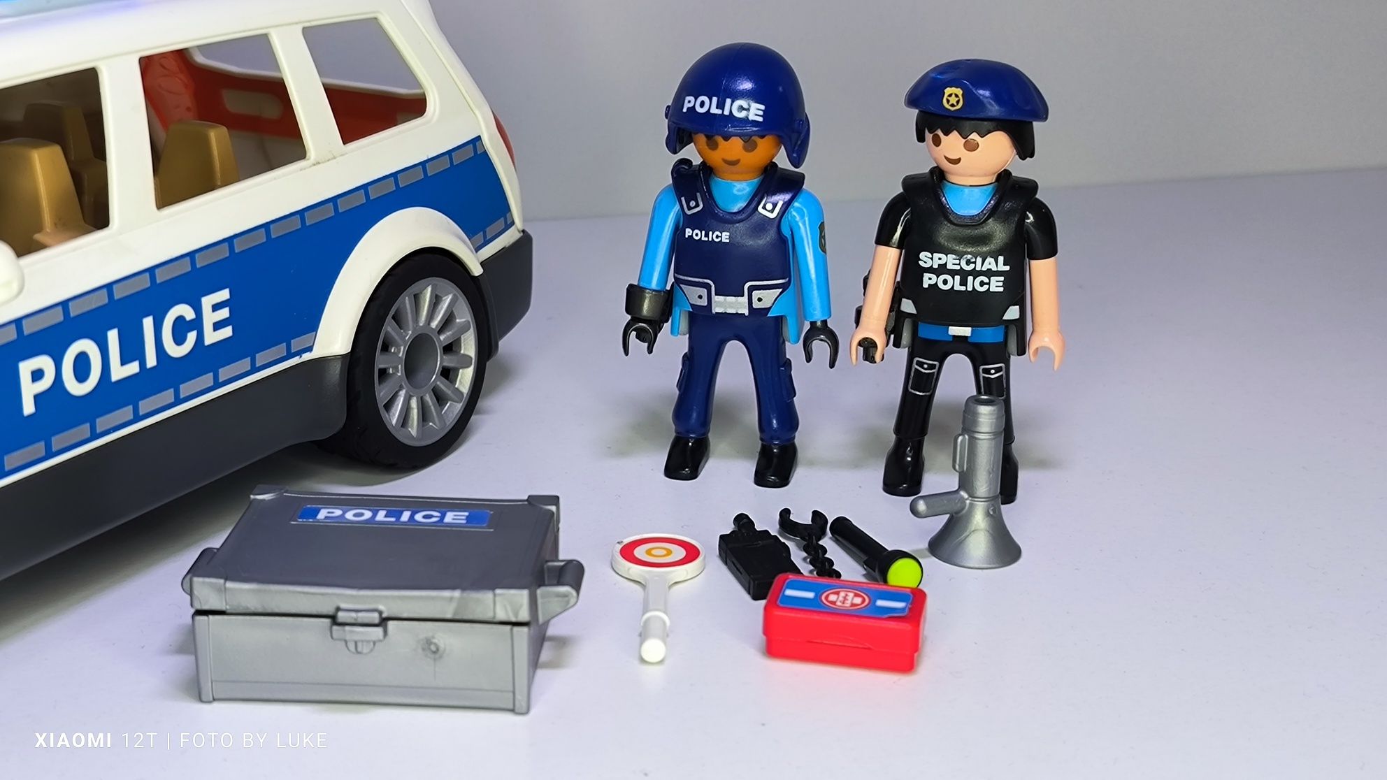 Playmobil zestaw 6920 radiowóz policyjny policja