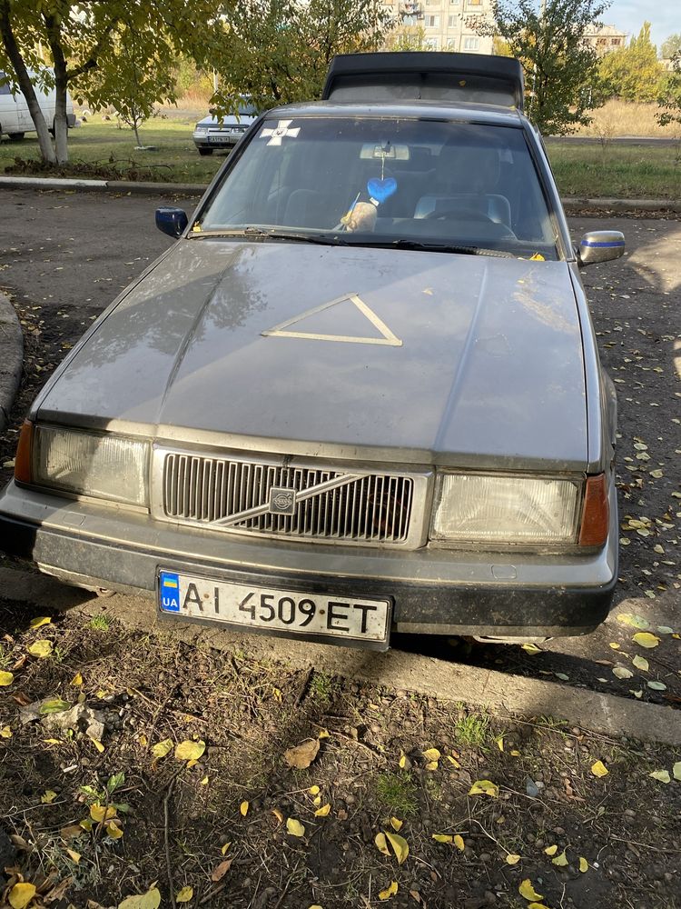 Volvo 460 1.6 газ/безин