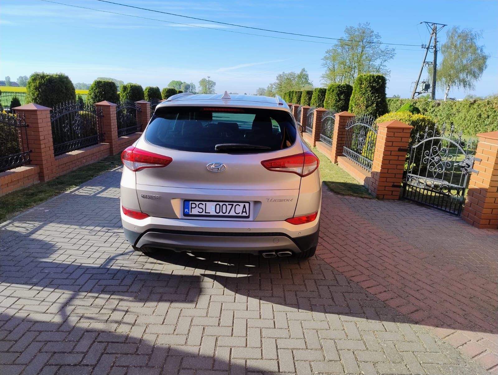 Hiunday Tucson 2.0 diesel 2016r nanual 136kM