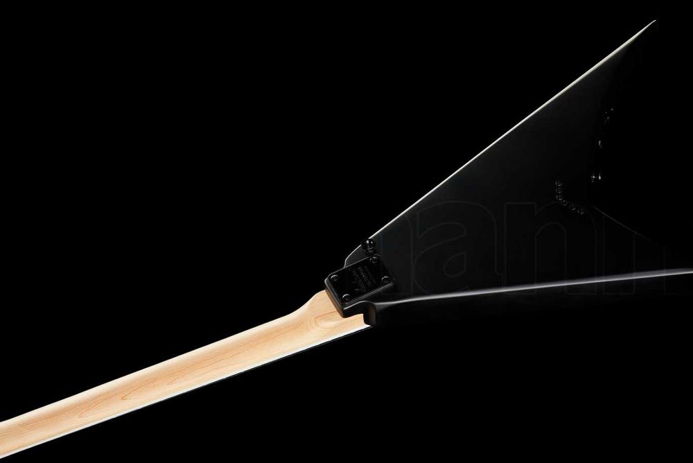 Нова електрогітара Jackson JS32T Rhoads AH SBK