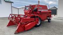 Зерноуборочный комбайн Massey Ferguson 240