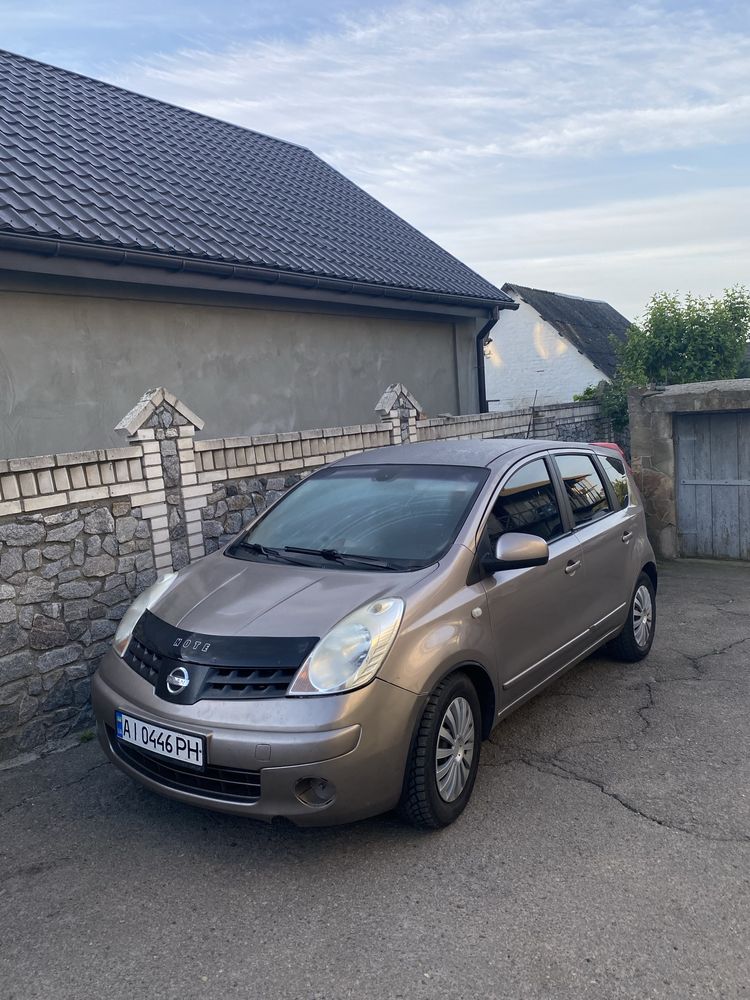 Продаємо Nissan Note 2008 рік