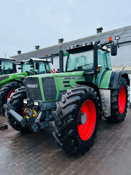 Fendt Favorit 818  Fendt Favorit 818, MAN 190km, miękka oś i kabina, pneumatyka, TUZ, WOM