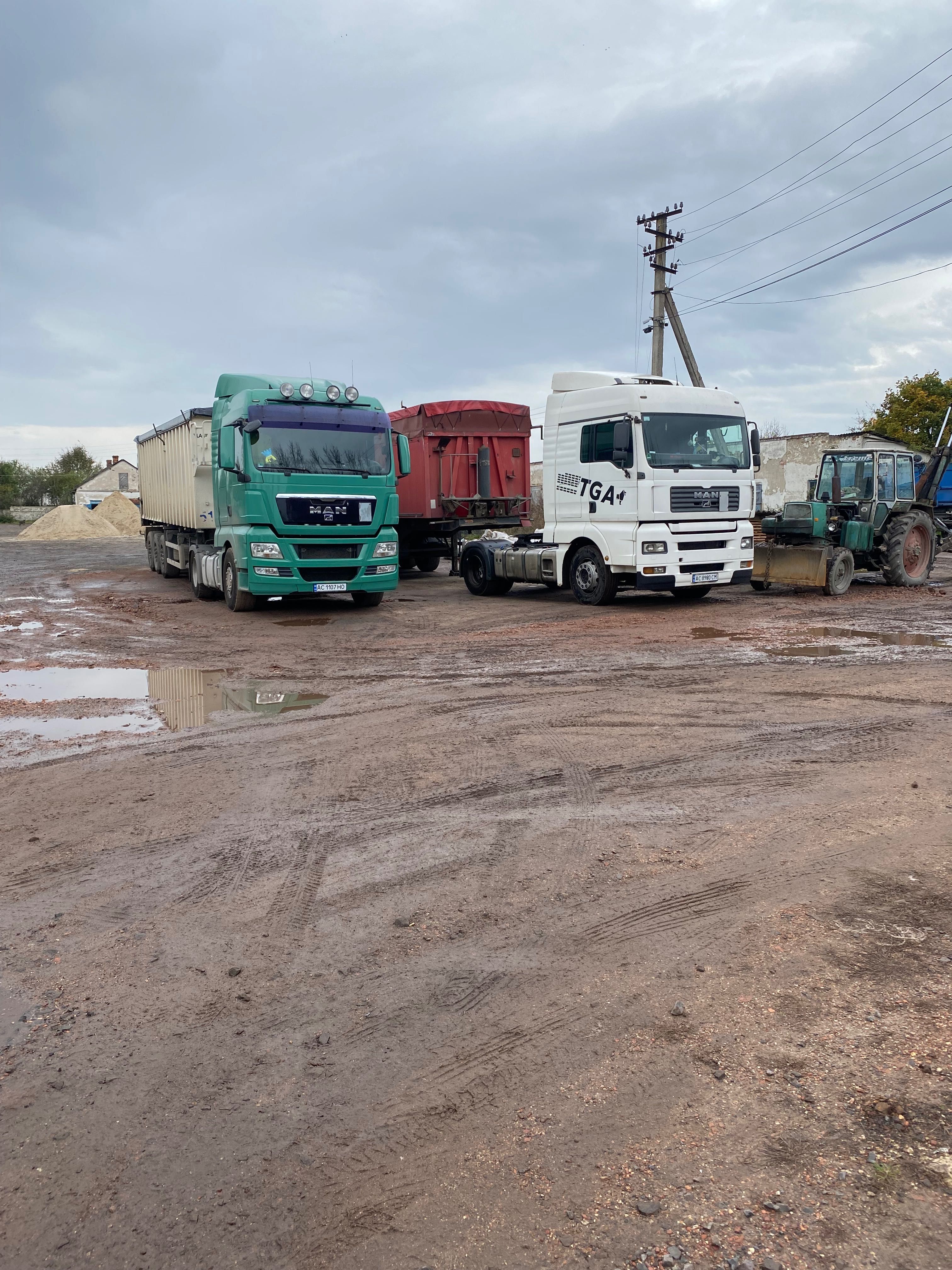Пісок щебінь грунт на вимостку