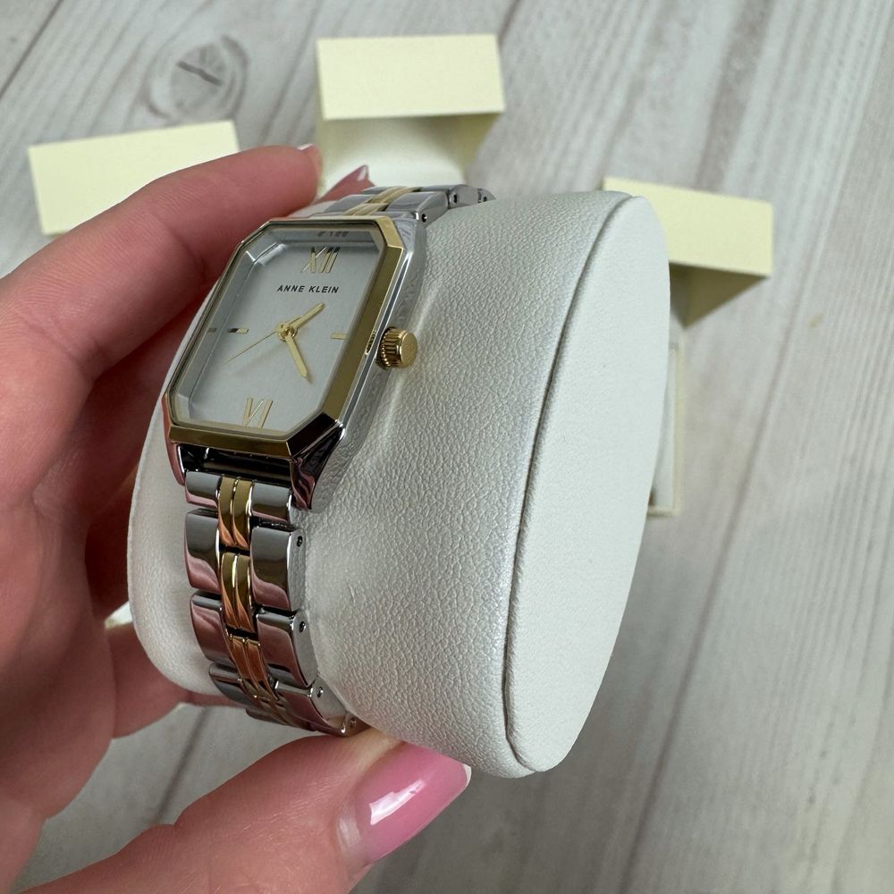 США | Оригінал | Anne Klein AK/3775SVTT Стильний жіночий годинник