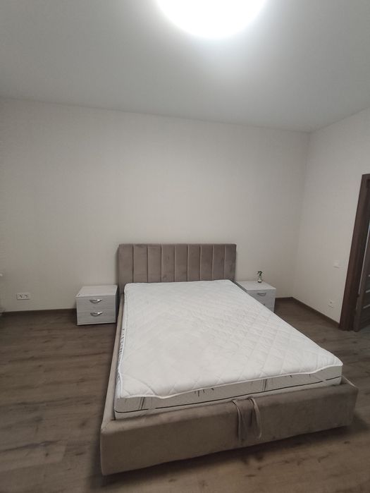 Світло не вимикають! Сдам 3х кім. квартиру у центрі міста ,Сталеварів