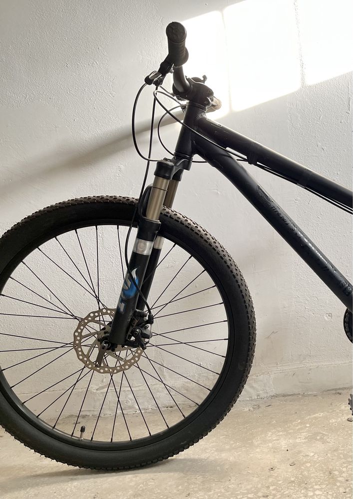 Mongoose Fireball / dirt/ dh/ enduro/ mtb