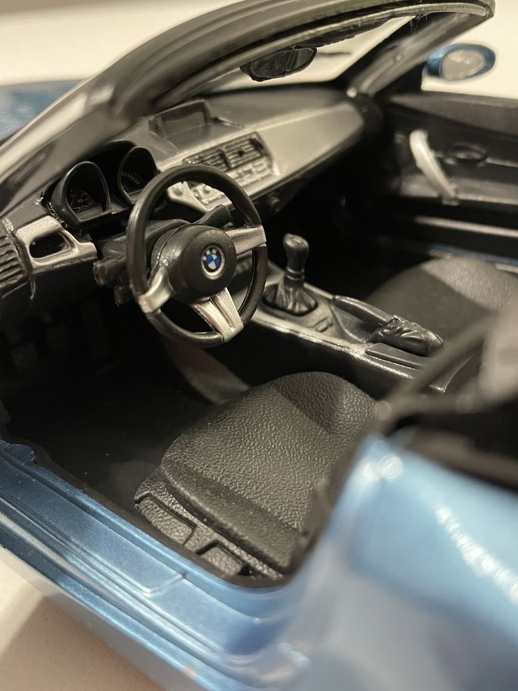 Model BMW Z4 Roadster 3.0i 1/18 Motor Max 1:18 błękitne Koszalin