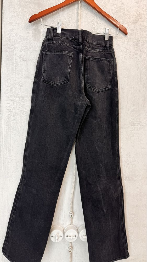 Чорні прямі джинси ZARA