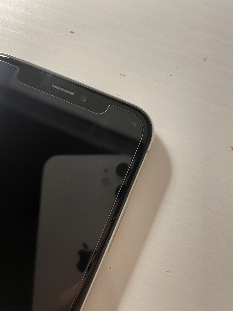 Apple - Iphone X 64 GB. Biały / Plecki - kilka gratis