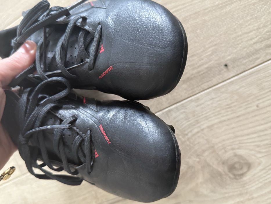 Adidas korki piłkarskie + skarpetki