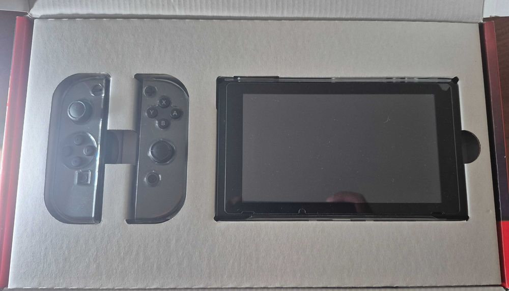Nintendo Switch Versão LCD Usada Excelente Estado