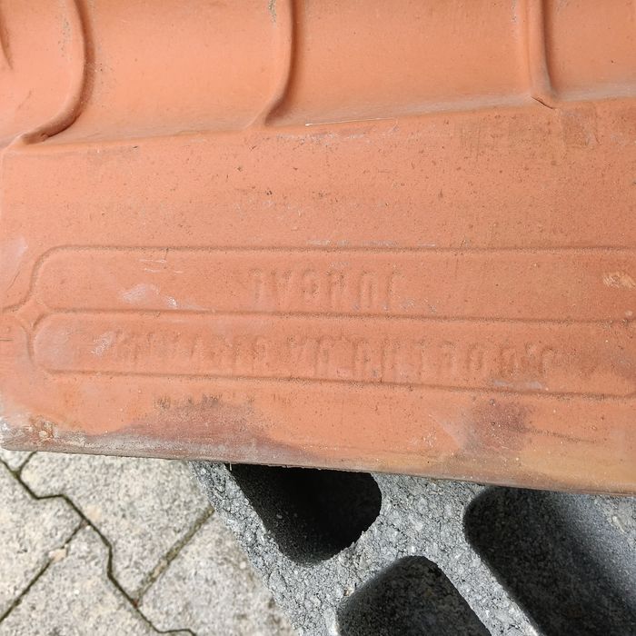 Telha J coelho da silva, antiga