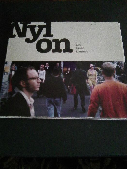 NYLON Die Liebe Kommt Synth Pop