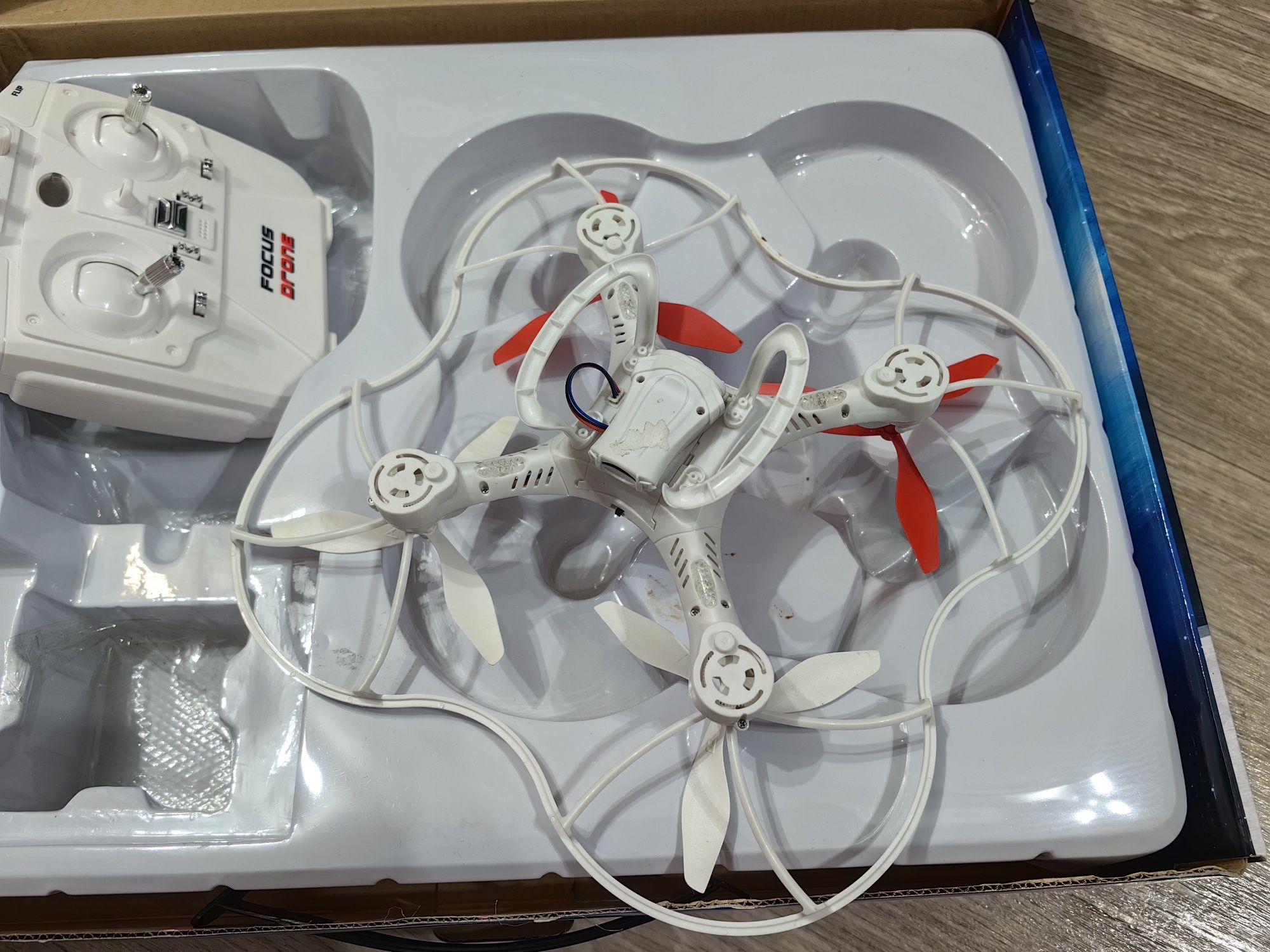 Focus Drone maly dron rc Quadrocopter